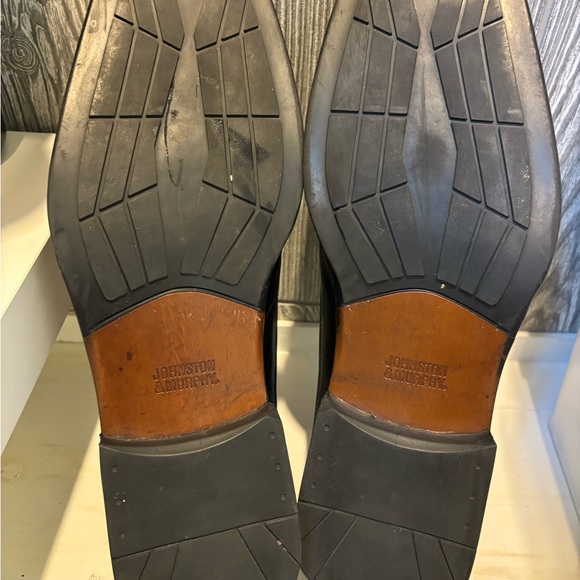 Johnston & Murphy Dress Shoe - Picture 5 of 5